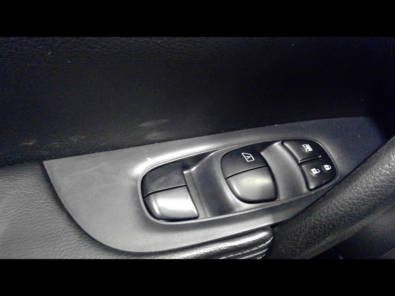 Driver Front Door Switch Driver's Lock And Window Fits 14-20 ROGUE 1687938