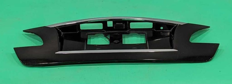 11 12 13 M37 TAIL FINISH PANELBLACKOEM 3802-160