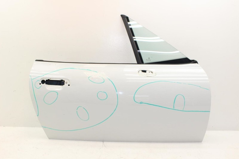 98-02 BMW Z3 Roadster 2.5L White Passenger Right Front Door Shell