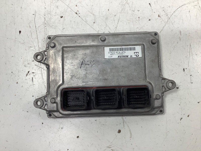 07-08 Honda CR-V A/T ECU Engine Control Module 37820-RZA-A76 OEM
