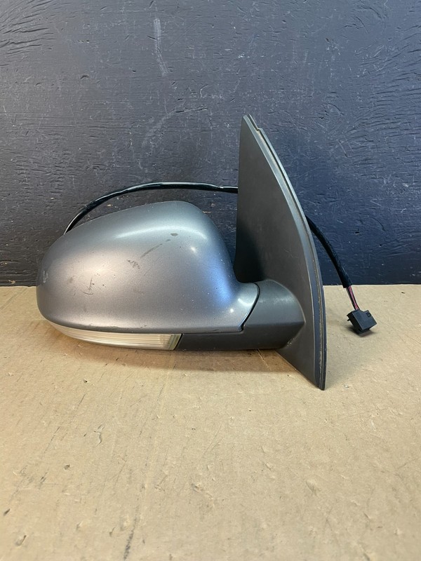 2006-2010 Volkswagen Passat Right Passenger Turn Sgn View Door Mirror ad5668 DG