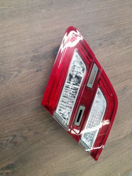 Passenger Tail Light With Police Package Lid Mounted Fits 13-19 TAURUS 2614486