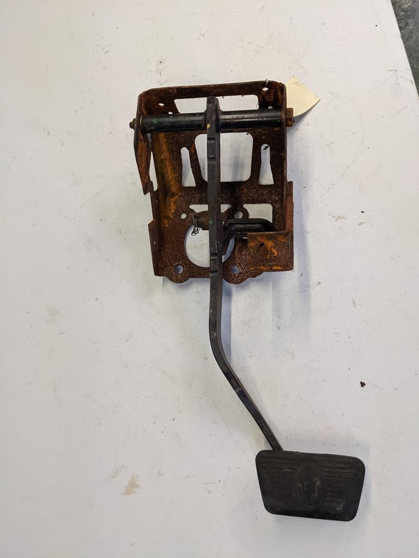 Brake Pedal 06700033900 2014 Maserati Ghibli 2015 2016 Check Pictures