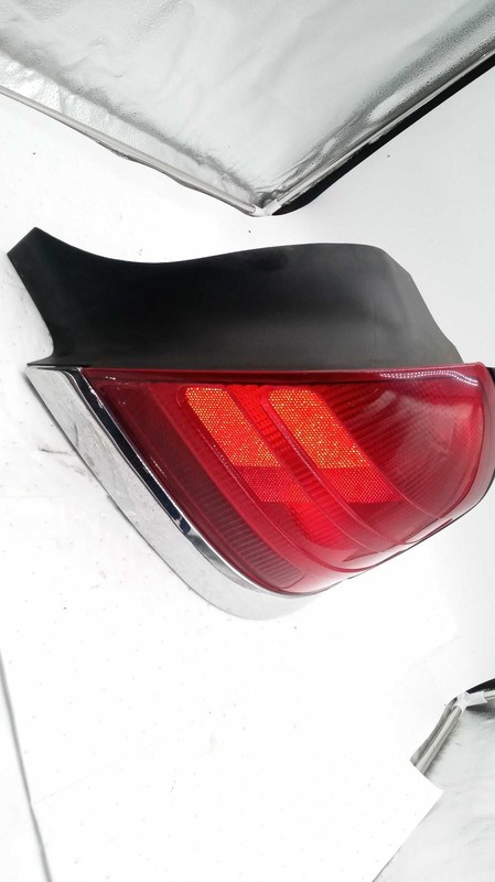 2005 Ford Crown Victoria Right Tail Light Assembly - Used, Lite Scratches