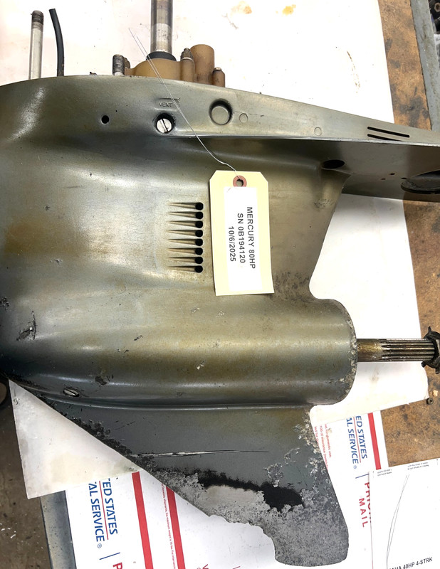 Mariner 75-80hp Outboard Lower Unit Gearcase 20" 9011J16 Gray FRESHWATER