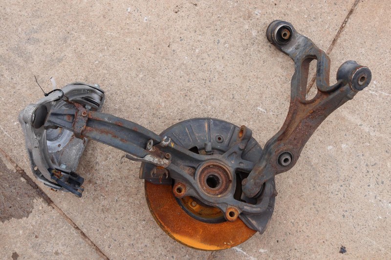 2003-2010 PORSCHE CAYENNE 4WD FRONT RIGHT SPINDLE KNUCKLE WHEEL HUB W/ ARMS OEM