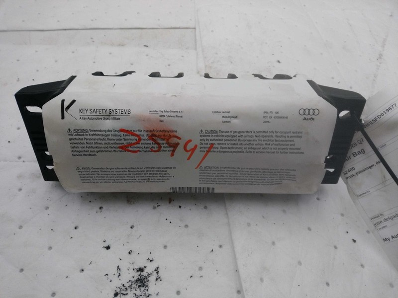 2015 AUDI Q7 Right Instrument Panel Air Bag Black 77K Miles OEM 116387