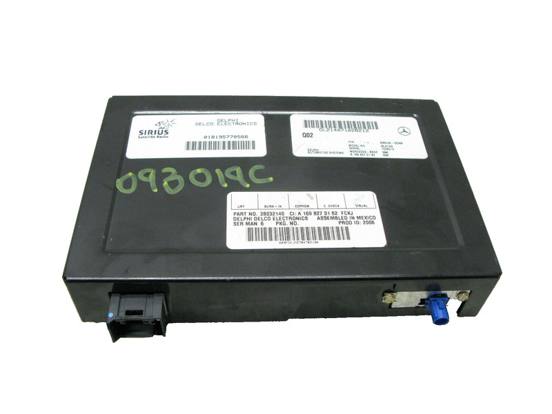 05-09 MERCEDES W209 W211 CLK350 CLK550 E550 SL550 SIRIUS SATELLITE RECEIVER 0930