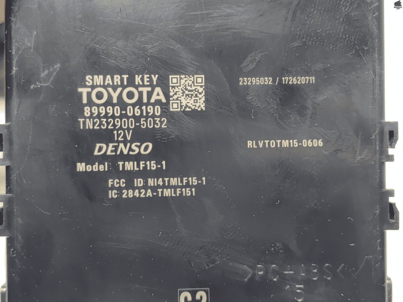 2018-2020 Toyota Camry Smart Keyless Key Less Entry Control Module Unit OEM
