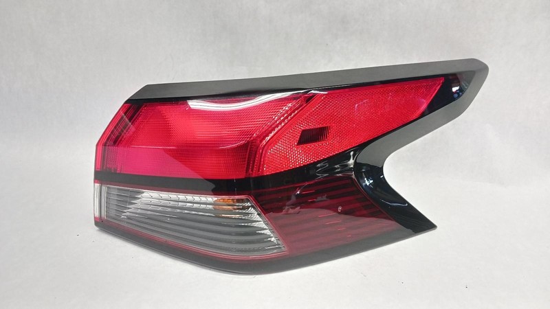 20-'24 NISSAN VERSA Right passenger outer Taillight OEM Grade A!