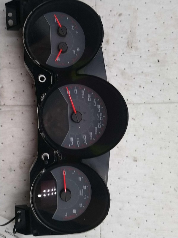 2011-2014 Dodge Avenger Speedometer Gauge Black OEM 56046511AC 143K Miles