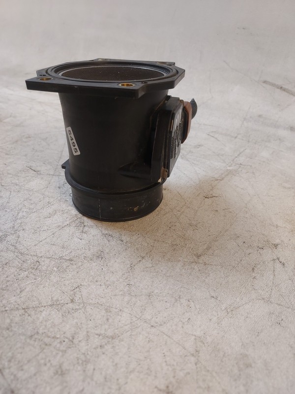 1999 INFINITI QX4 Air Flow Meter Mass MAF Intake Sensor Engine Motor OEM