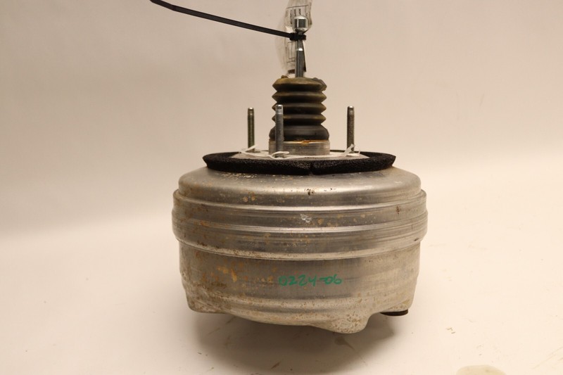 2018-2022 JEEP WRANGLER 2.0L 4X4 POWER BRAKE VACUUM BOOSTER OEM