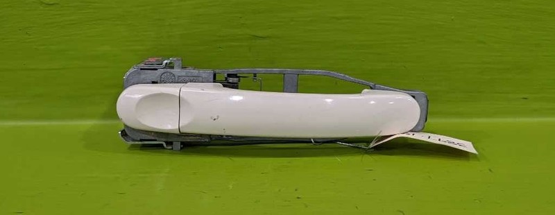 03-10 BEETLE CONV PASSENGER RIGHT FRONT EXTERIOR DOOR HANDLE OEM 3897-15