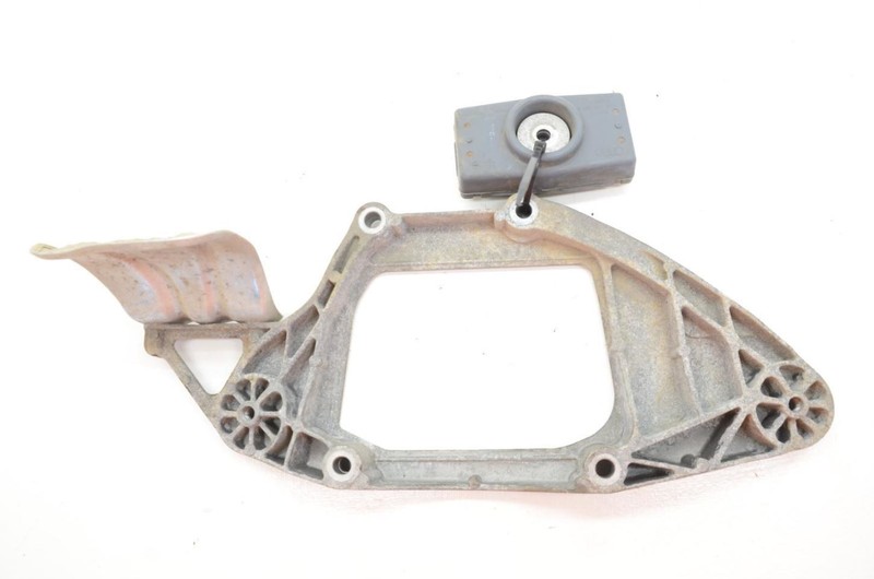 16-18 Audi A6 2.0L Rear Differential Mount Bracket 8K0599287