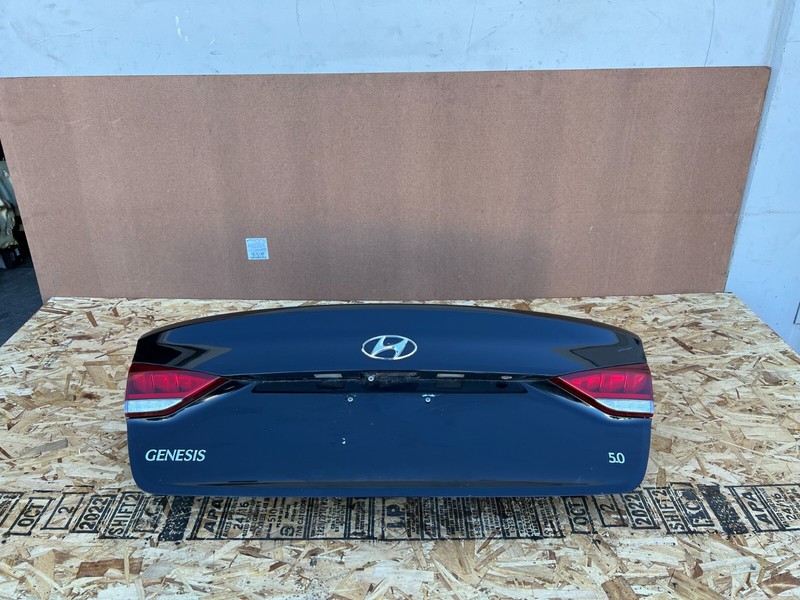 HYUNDAI GENESIS & G80 SEDAN 2015-2020 OEM TRUNK LID DECK (COMPLETE/ BLACK)