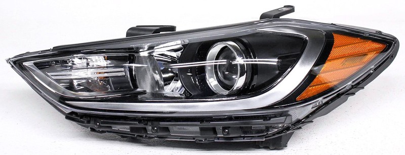 OEM Hyundai Elantra Sedan Left Driver Side Halogen Headlamp Tab Missing