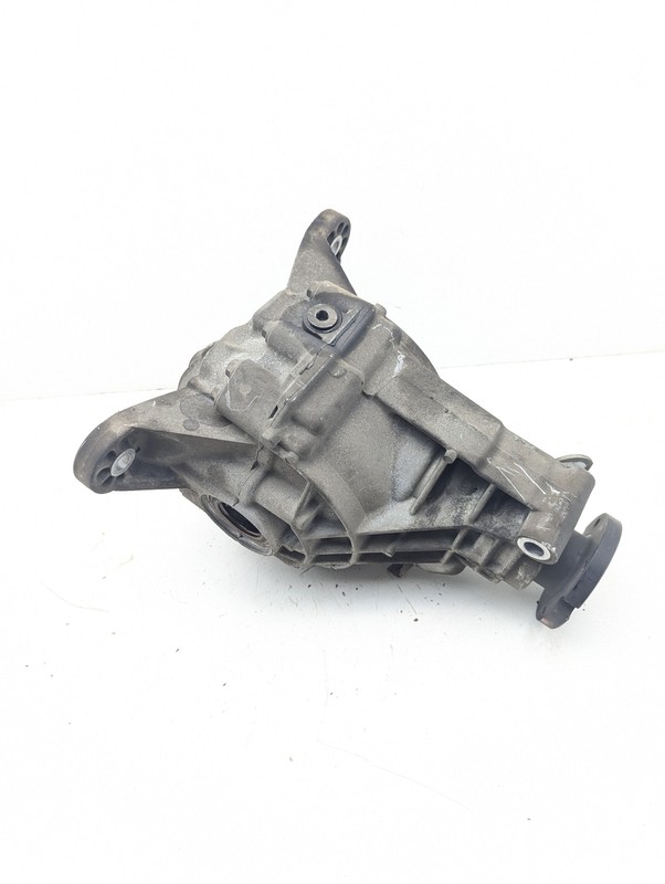 98-05 Mercedes W163 ML500 ML350 Rear Diff Differential Axle Carrier OEM