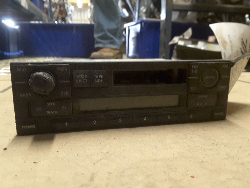 01 02 04 05 08 09 VW JETTA AUDIO EQUIPMENT 110358