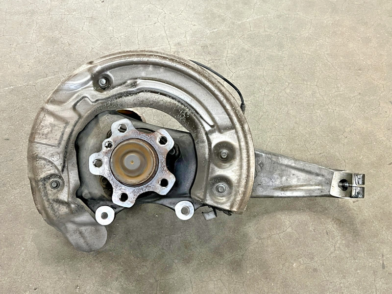 ⭐2016-2019 BMW 740I 750I RWD FRONT LEFT DRIVER SPINDLE KNUCKLE HUB OEM LOT2722