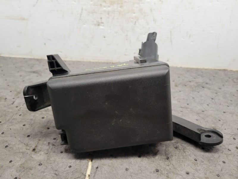 BT Petrol Fuse Junction Box 2024 Subaru Outback Legacy FB204000B