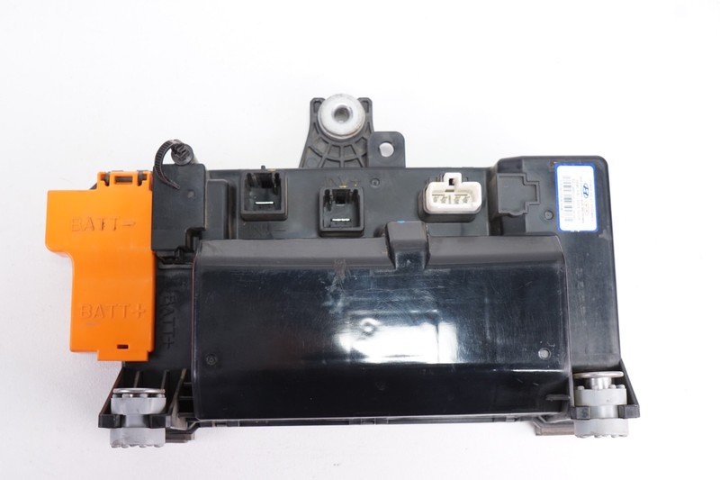 KIA NIRO HYUNDAI IONIC Power Relay Battery Control Module OEM 2017 - 2019