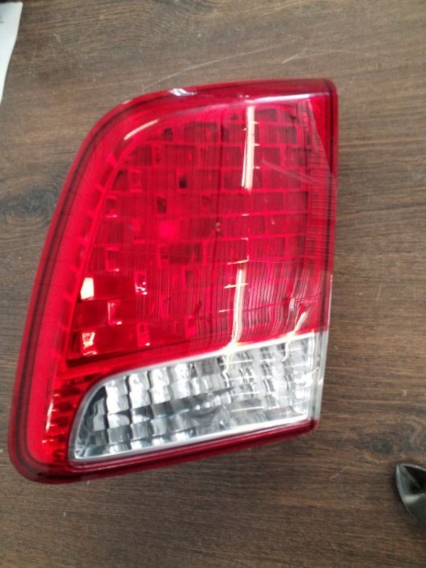 Passenger Tail Light Lid Mounted Incandescent Fits 11-13 SORENTO 3212083
