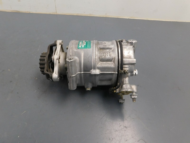 McLaren 650S 720S A/C Compressor #0007 Q8-2