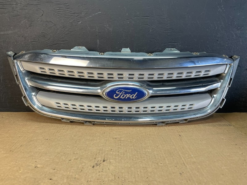2010 2011 2012 Ford Taurus Front Upper Grill Grille Chrome OEM AD5508 DG