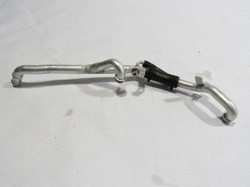 18-20 Mercedes S560 W222 2020 Engine Motor Coolant Return Line Pipe Hose Tube :M