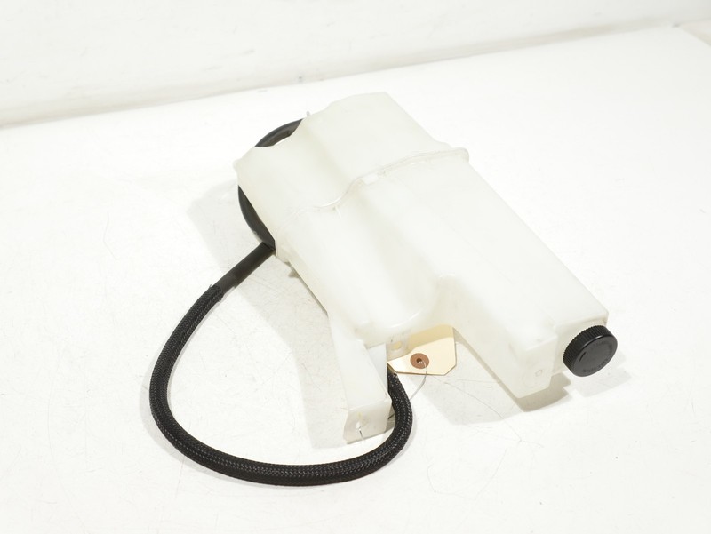 2017–2020 Nissan Pathfinder Coolant Reservoir Tank 21710-3KA0A OEM 67K