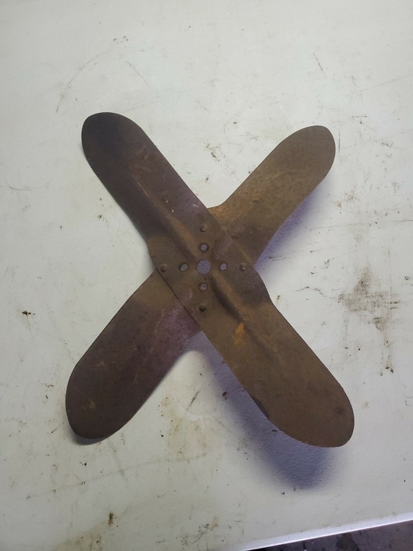 1942 - 46Packard clipper six 110-120 Engine Fan Blade v6