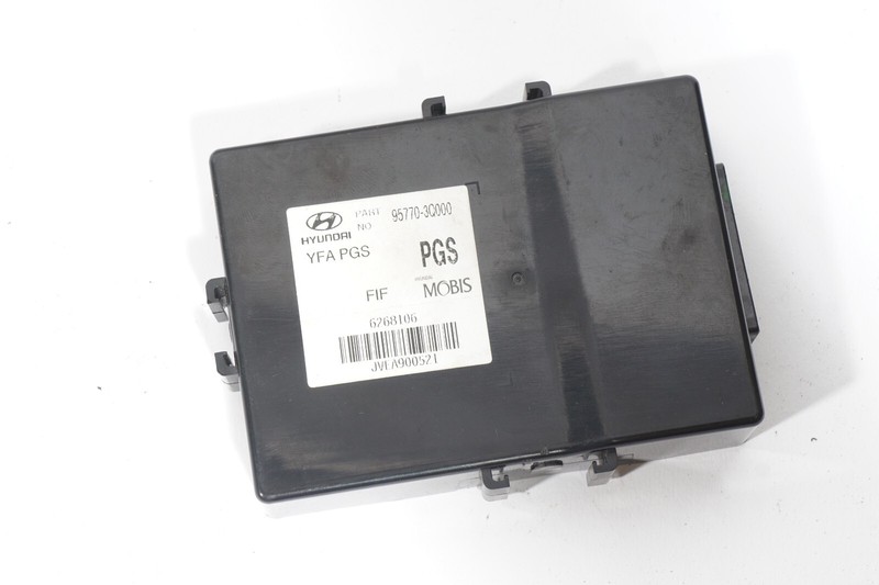 2011 - 2014 HYUNDAI SONATA BLIND SPOT CONTROL MODULE OEM