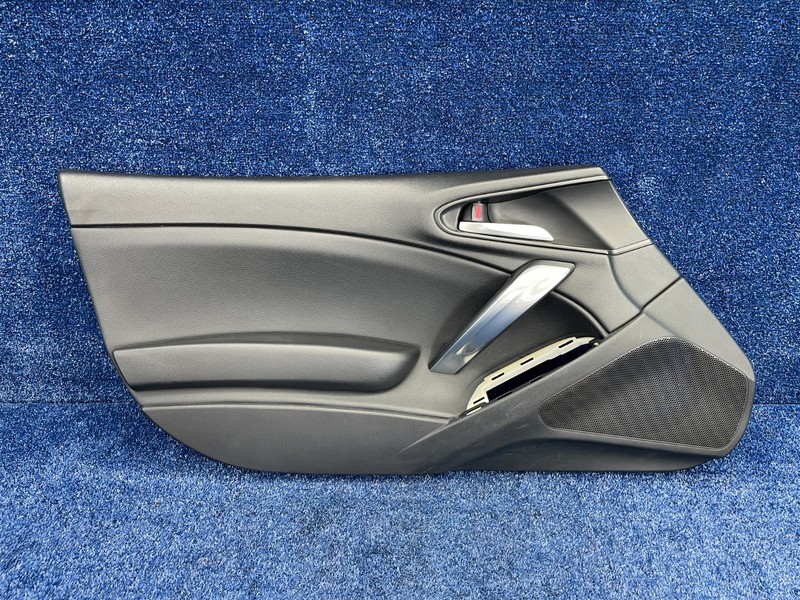 2017-2020 Fiat 124 Spider Front Left Driver Interior Door Panel Trim OEM Black