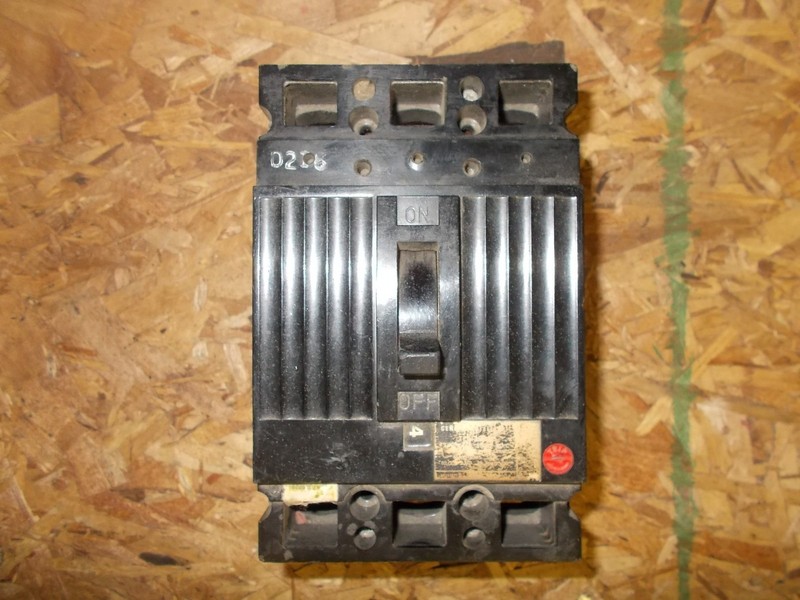 GE 50 Amp Circuit Breaker 3-Pole 2050 *FREE SHIPPING*