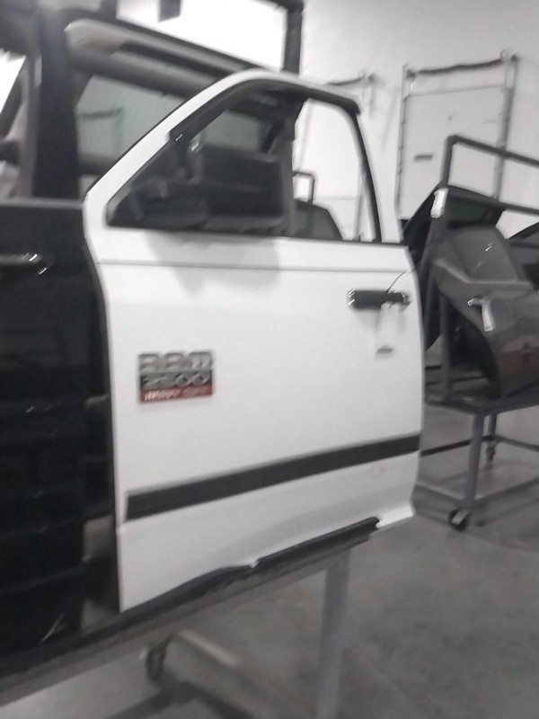 2012 RAM DODGE 2500 Pickup Front Left Door White OEM 434448 133K Miles