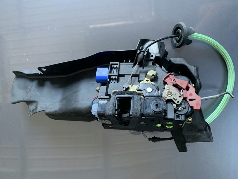 04 05 06 07 AUDI A8 A8L D3 REAR RIGHT PASS SIDE DOOR LOCK POWER ACTUATOR OEM 60k