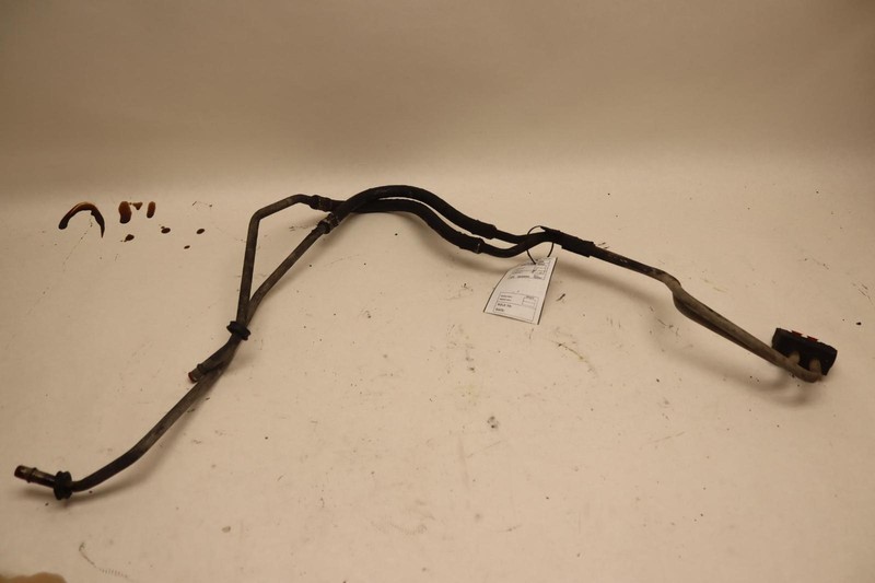 2009-2013 CADILLAC ESCALADE ENGINE MOTOR OIL COOLER HOSE LINE PIPE OEM