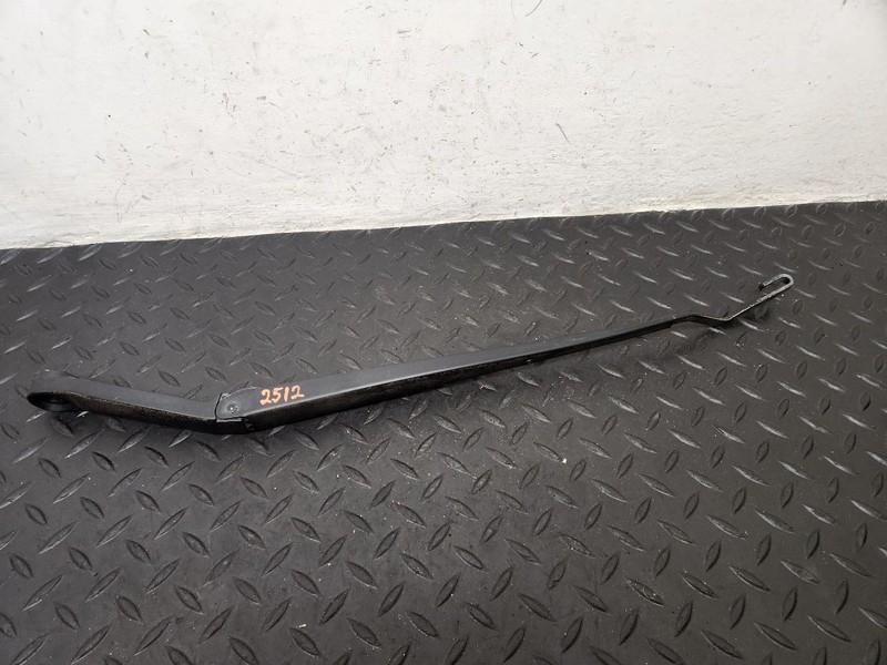 05-12 Nissan Titan Left Driver Wiper Arm OEM 28881-ZC30A