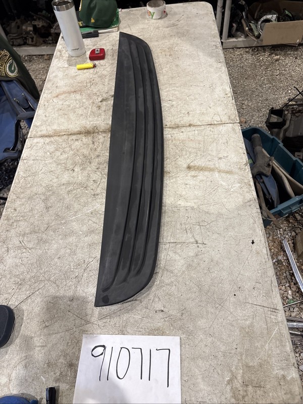 98-03 Dodge Durango Genuine Rear Bumper Scuff Plate Plastic