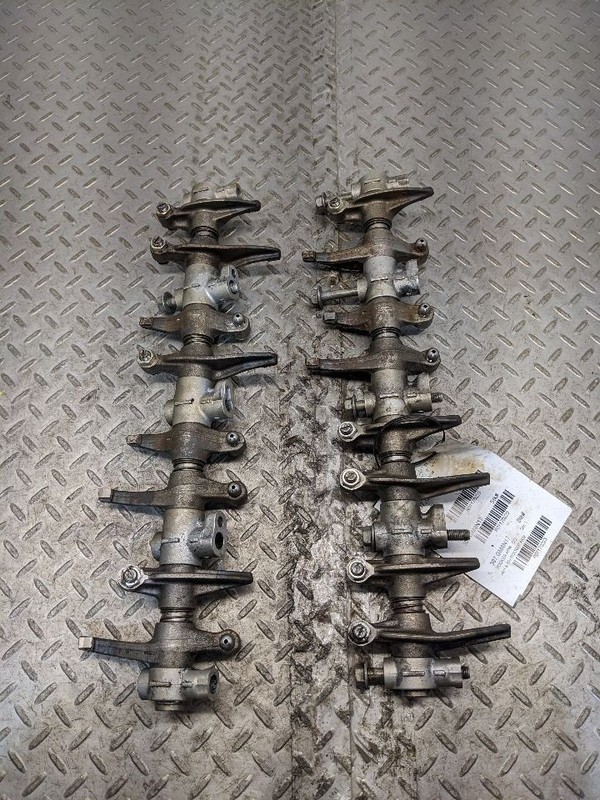 Complete Rocker Arm Set 2019 Chevrolet Silverado 2500 HD 6.6L L5P1170223