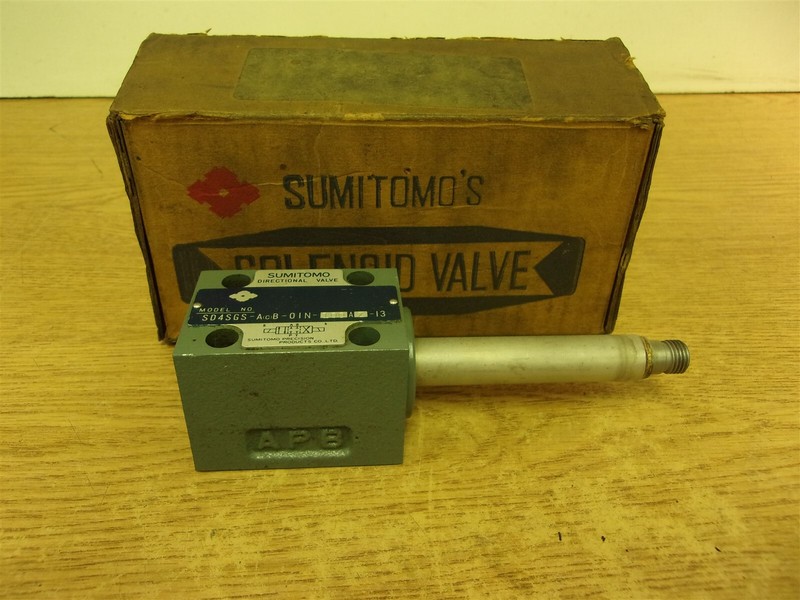 Sumitomo SD4SGS-ACB-01N-100AZ-13 Directional Valve *FREE SHIPPING*