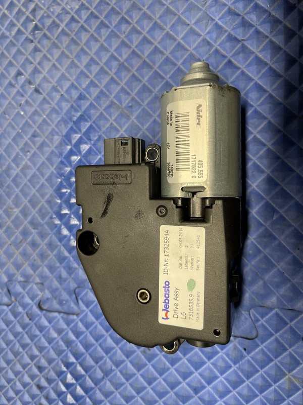 11-16 BMW 550I Sunroof Glass Motor Assembly Tested 5 Series Oem