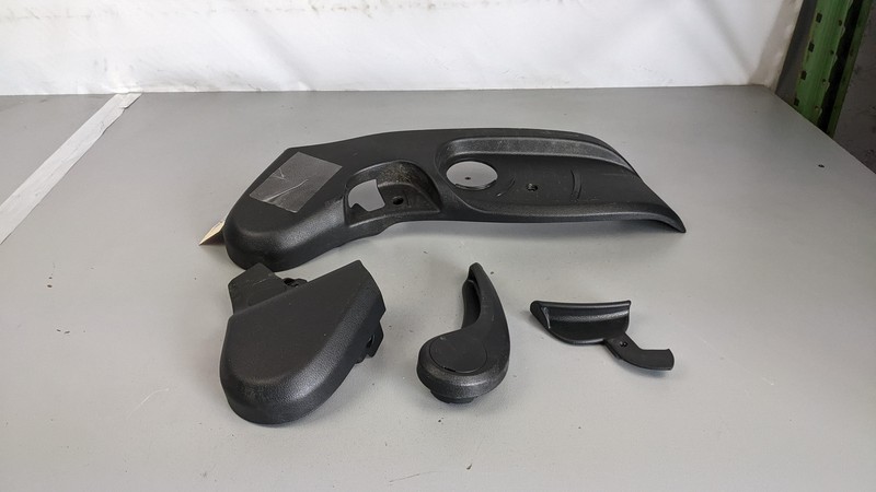 4PC Front Left Seat Covers & Handles 2022 Kia Soul 88010-K0010 2020 2021 2023
