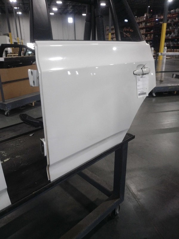 2008 BMW X3 Left Door White Good Condition No Rust 4DR SUV OEM Part 564885
