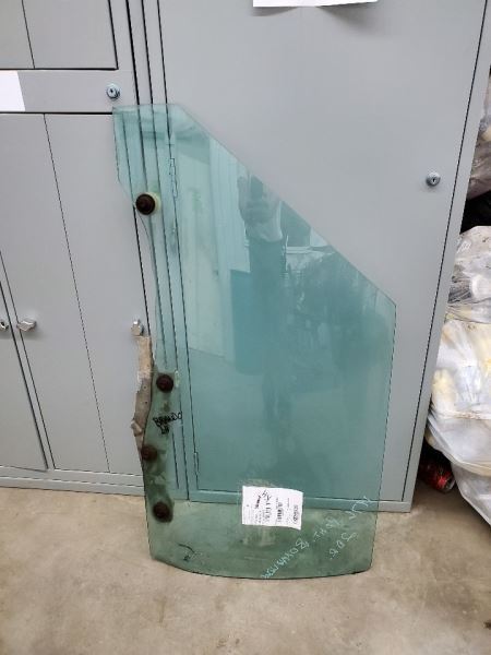 Driver Left Front Door Glass Deville 2 Door Fits 74-76 CADILLAC 282381