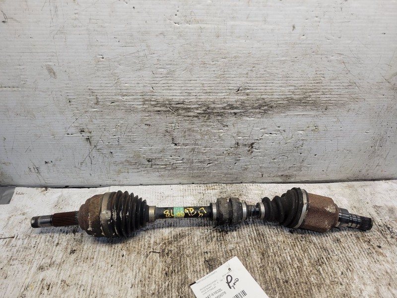 Driver Axle Shaft Front Axle Hatchback Note CVT Fits 12-19 VERSA 1760354