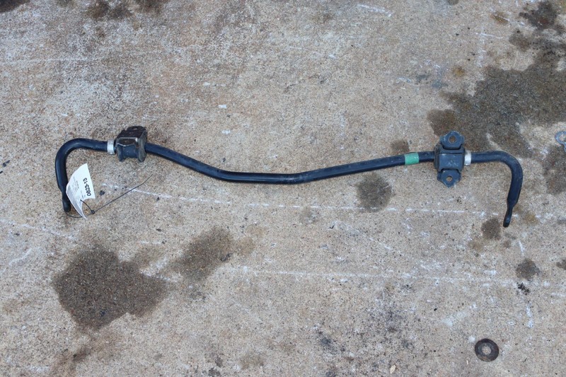 2014-2019 TOYOTA HIGHLANDER AWD REAR STABILIZER ANTI ROLL SWAY BAR SUPPORT OEM