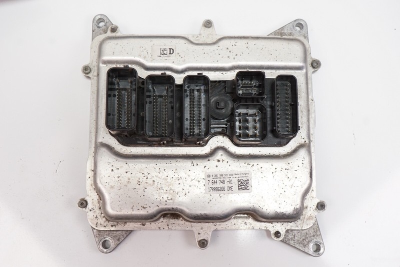 BMW 528i Engine Control Module Computer PCM ECM 2.0L OEM 2013 - 2015