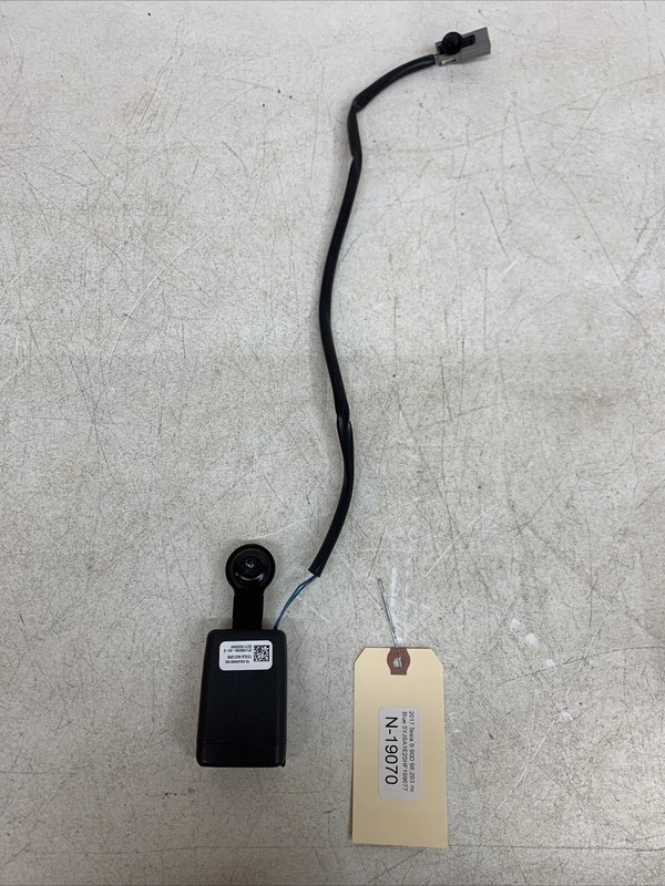 ⚡️12-20 Tesla Model S Rear Left Center Right Seat Belt Seatbelt Buckle 19070 B8